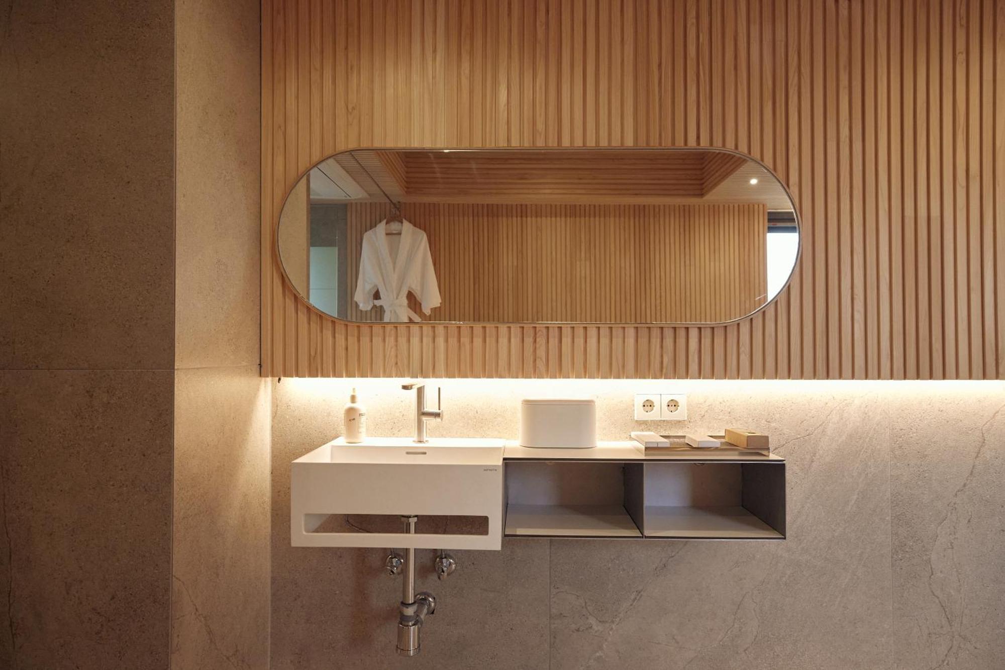 Pbr7 Hotel Unusual Stay Gyeongju Dış mekan fotoğraf