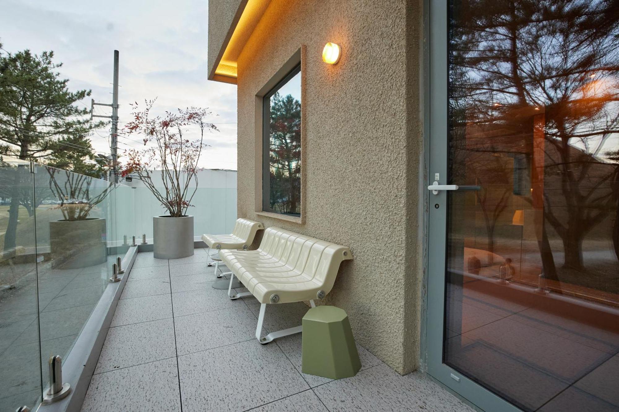 Pbr7 Hotel Unusual Stay Gyeongju Dış mekan fotoğraf