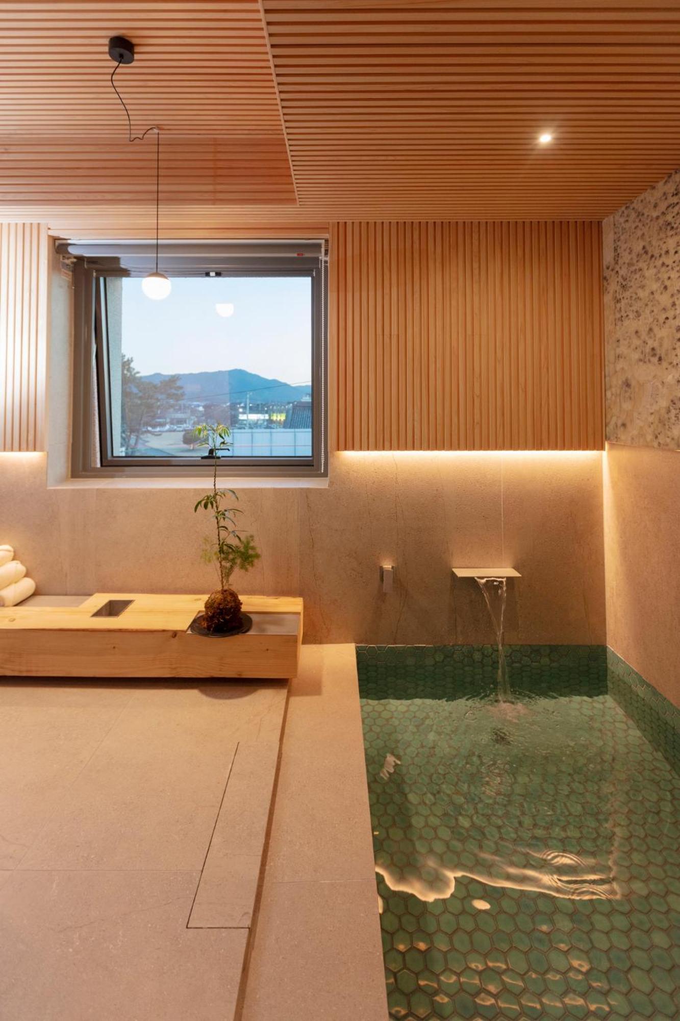 Pbr7 Hotel Unusual Stay Gyeongju Dış mekan fotoğraf