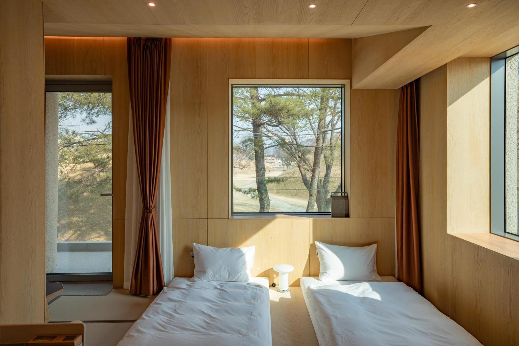 Pbr7 Hotel Unusual Stay Gyeongju Dış mekan fotoğraf