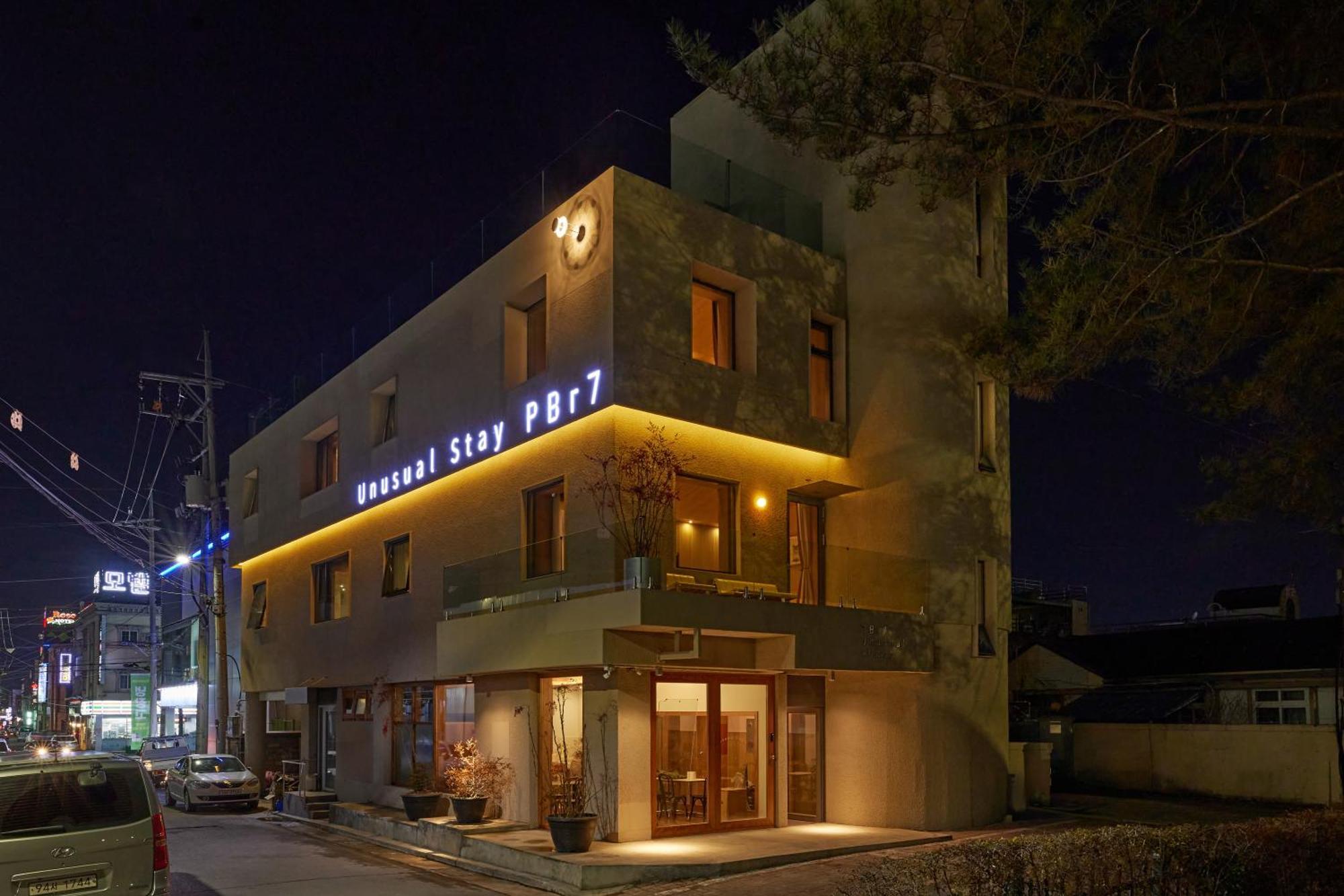 Pbr7 Hotel Unusual Stay Gyeongju Dış mekan fotoğraf